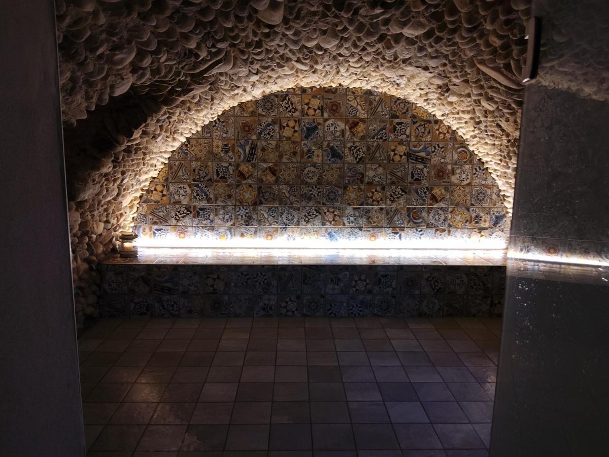 Antica Villa Cuneo- Guest House - "B&B E Non Un Hotel A Cuneo" Buitenkant foto