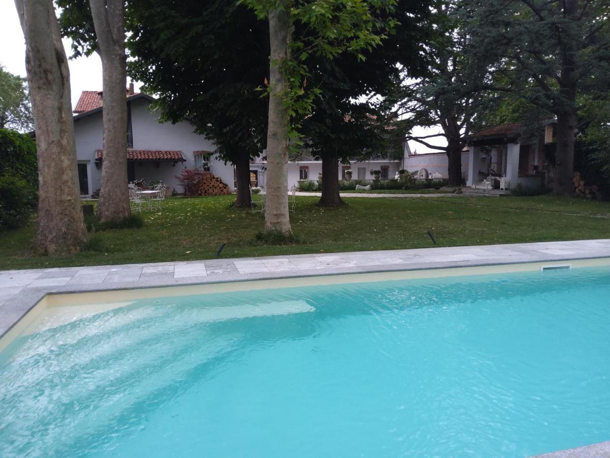 Antica Villa Cuneo- Guest House - "B&B E Non Un Hotel A Cuneo" Buitenkant foto