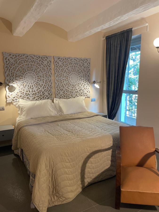 Antica Villa Cuneo- Guest House - "B&B E Non Un Hotel A Cuneo" Buitenkant foto