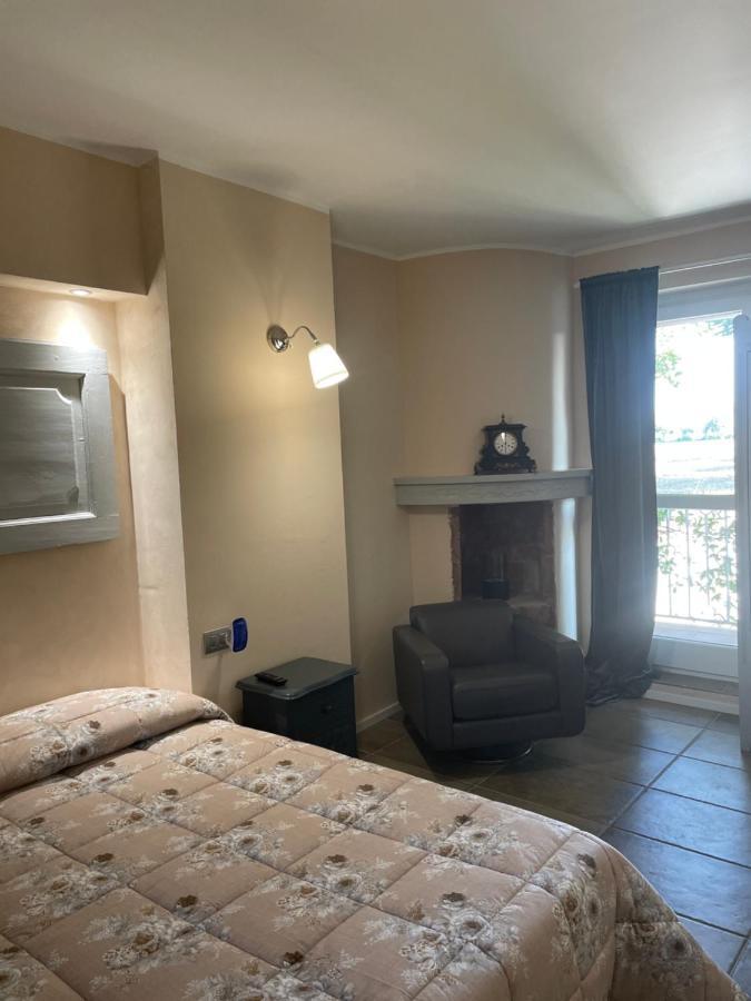 Antica Villa Cuneo- Guest House - "B&B E Non Un Hotel A Cuneo" Buitenkant foto
