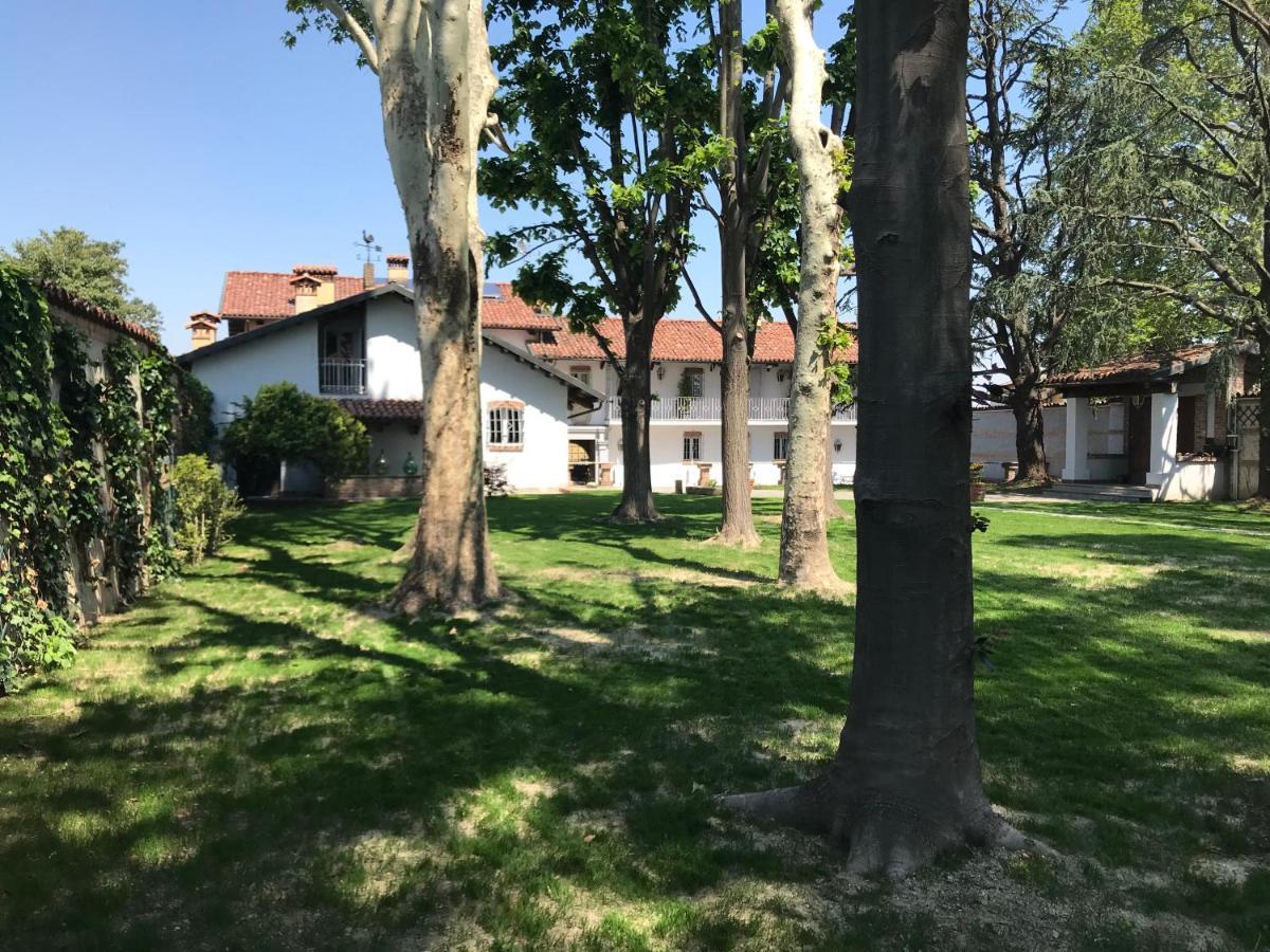 Antica Villa Cuneo- Guest House - "B&B E Non Un Hotel A Cuneo" Buitenkant foto