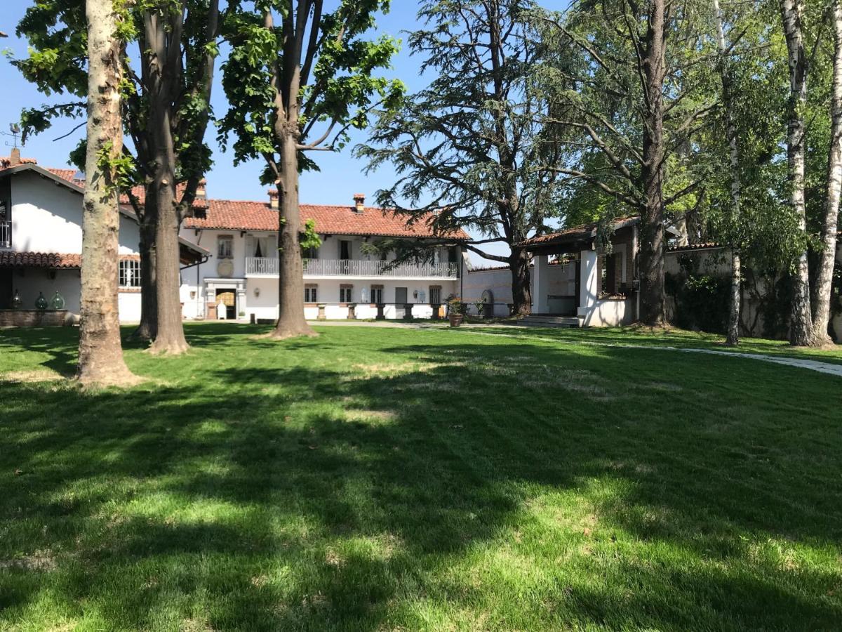 Antica Villa Cuneo- Guest House - "B&B E Non Un Hotel A Cuneo" Buitenkant foto